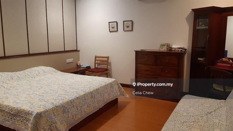 Bungalow House for Sale in Seksyen 16, Petaling Jaya by Celia Chew - iProperty.com.my