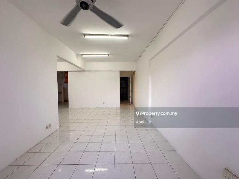 Apartment for Sale in Pangsapuri Vista Serdang by Abel Ho - iProperty.com.my