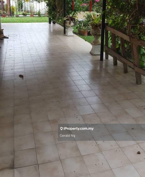Bungalow House for Sale in Seksyen 11, Petaling Jaya by Gerald Ng - iProperty.com.my