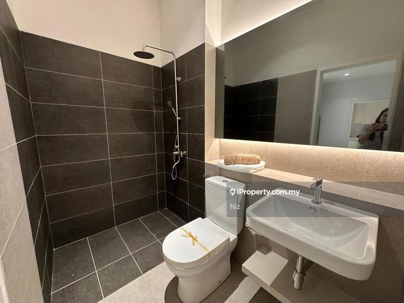 Townhouse for Sale in Cyber City Centre, Cybersouth, Cyberjaya by Niz - iProperty.com.my
