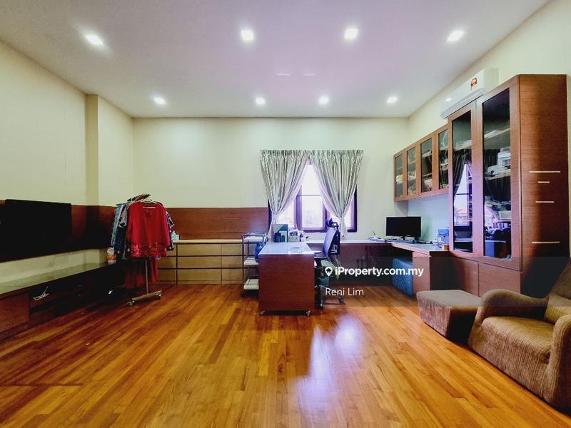 Bungalow House for Sale in Damansara Idaman, Ara Damansara by Reni Lim - iProperty.com.my