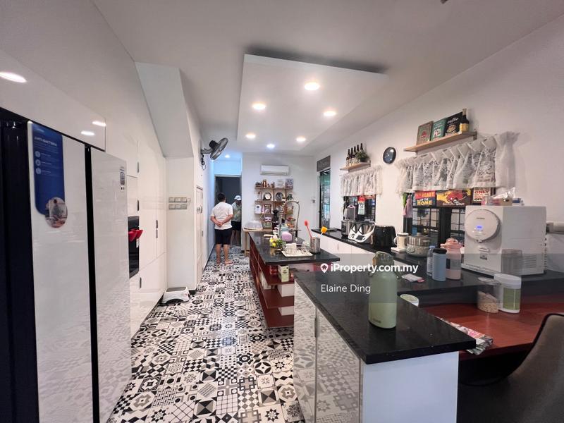 Banglo untuk Dijual di Country Heights, Kajang oleh Elaine Ding - iProperty.com.my