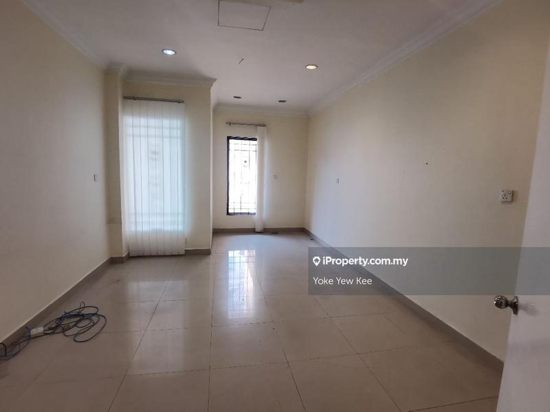 Bungalow House for Sale in Ampang Hilir, Ampang by Kee Yoke Yew - iProperty.com.my