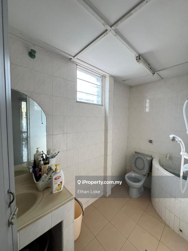 1.5-storey Terraced House for Sale in Taman Ehsan, Kepong by Ethan Loke - iProperty.com.my