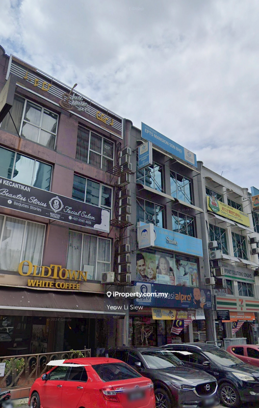 For Rent - Bandar Puteri Puchong 2nd Floor With LIFT