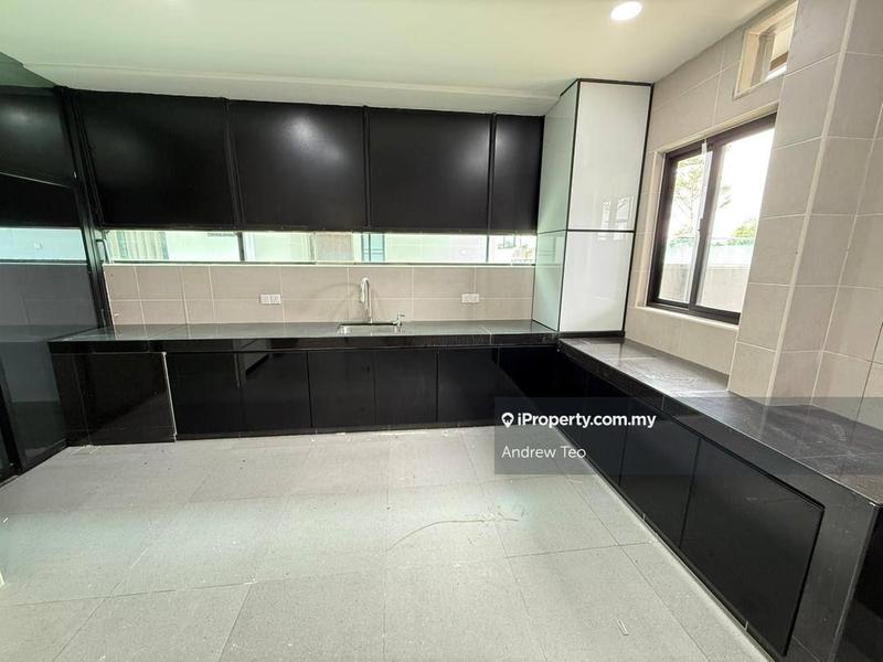 Rumah Berkembar untuk Dijual di Taman Gaya, Ulu Tiram oleh Andrew Teo - iProperty.com.my
