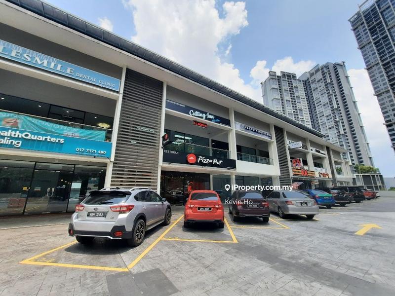 For Rent - Modern Retail Shop - Move in NOW