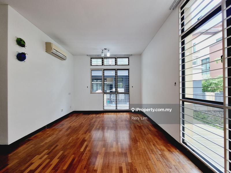 Semi-Detached House for Sale in Kota Damansara, Selangor by Reni Lim - iProperty.com.my
