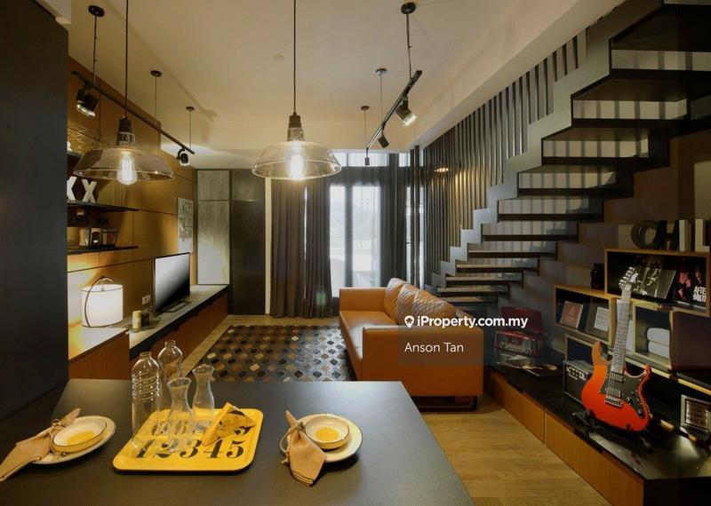 For Rent - Twy Duplex Condos