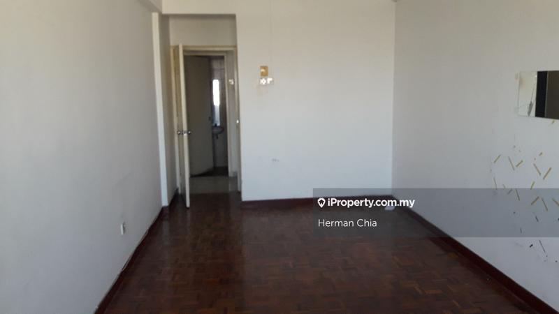 Condominium for Sale in Vista Panorama by Herman Chia - iProperty.com.my