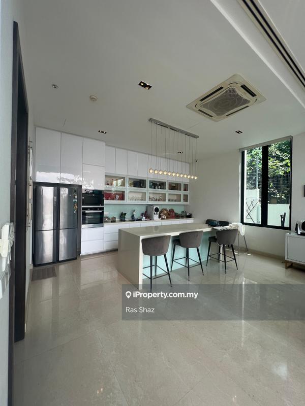 Bungalow House untuk Dijual di Kayangan Heights, Shah Alam oleh Ras Shaz - iProperty.com.my