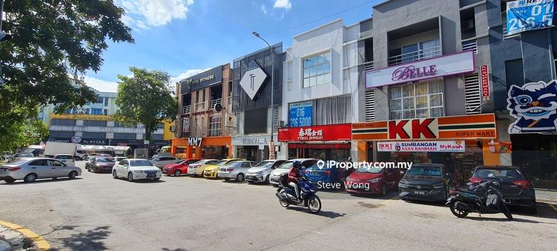 For Sale - Sri Petaling, Jalan Radin Bagus