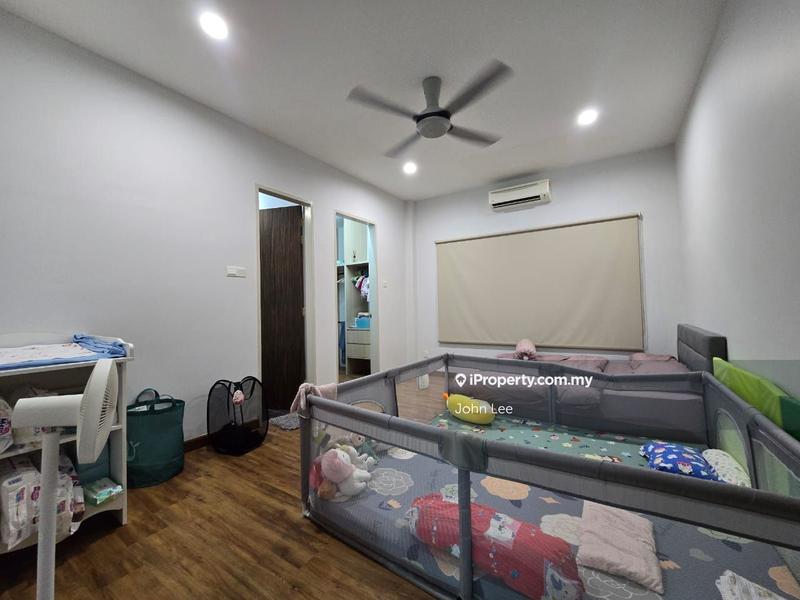 Rumah Berangkai 1.5 Tingkat untuk Dijual di Taman Bukit Serdang, Seri Kembangan oleh John Lee - iProperty.com.my