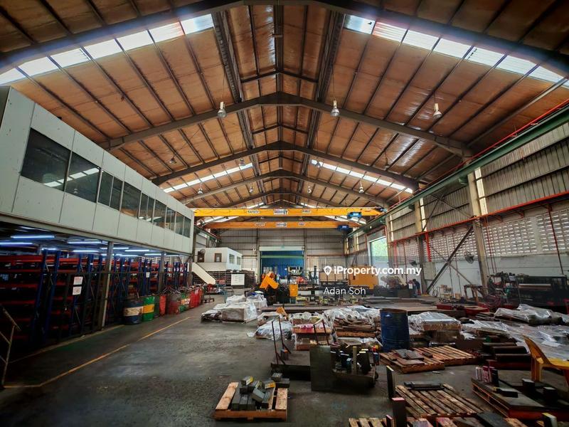 For Sale - Bandar Sri Damansara, BUNGALOW FACTORY, FACING MAIN ROAD