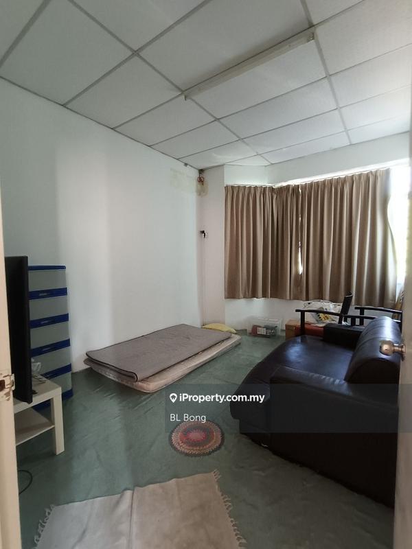 Shop / Office untuk Dijual di Taman Saujana Seksyen 2, Bukit Katil oleh BL Bong - iProperty.com.my
