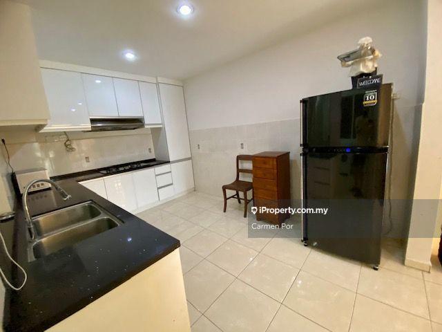 Condominium for Rent in Putra Marine Resort by Carmen Por - iProperty.com.my