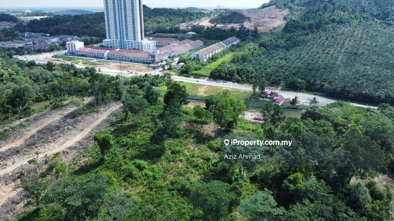 Tanah Pertanian untuk Dijual di Kampung Salak Tinggi, Sepang oleh Aziz Ahmad - iProperty.com.my