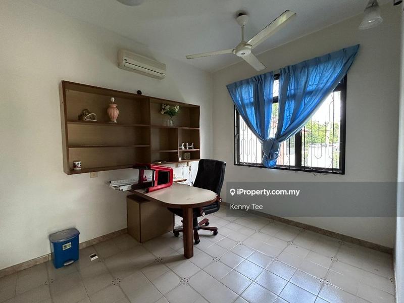 Bungalow House for Sale in Tanjung Gemok, Port Dickson by Kenny Tee - iProperty.com.my