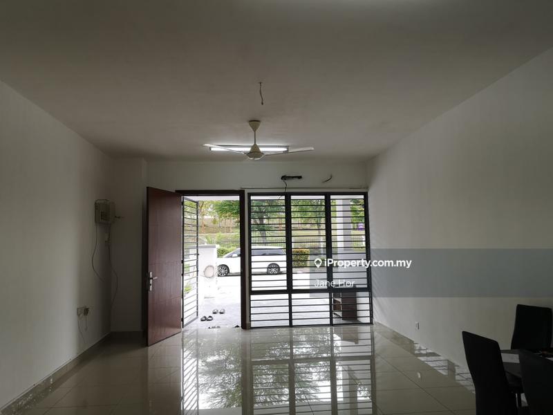 Townhouse for Sale in 16 sierra, Puchong by Jane Hor - iProperty.com.my