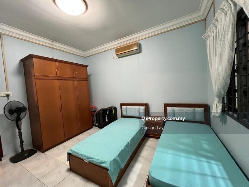 Semi-Detached House for Sale in Taman Delima, Kluang by Gipson Lay - iProperty.com.my