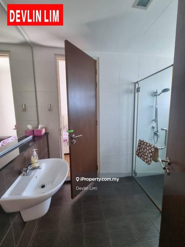 Condominium for Sale in Bayu Ferringhi Condominiums by Devlin Lim - iProperty.com.my
