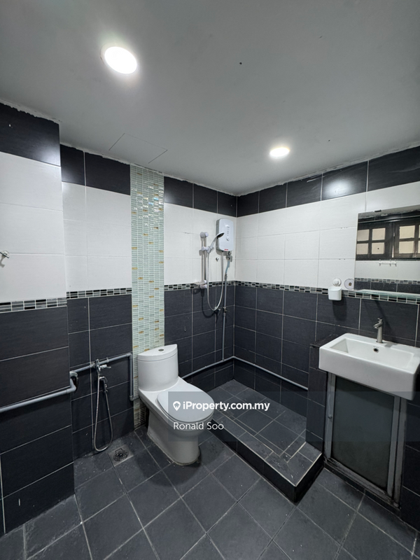 For Sale - Sunway Court