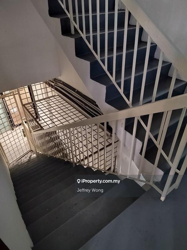 Pejabat untuk Disewa di Seksyen 19, Petaling Jaya oleh Jeffrey Wong - iProperty.com.my