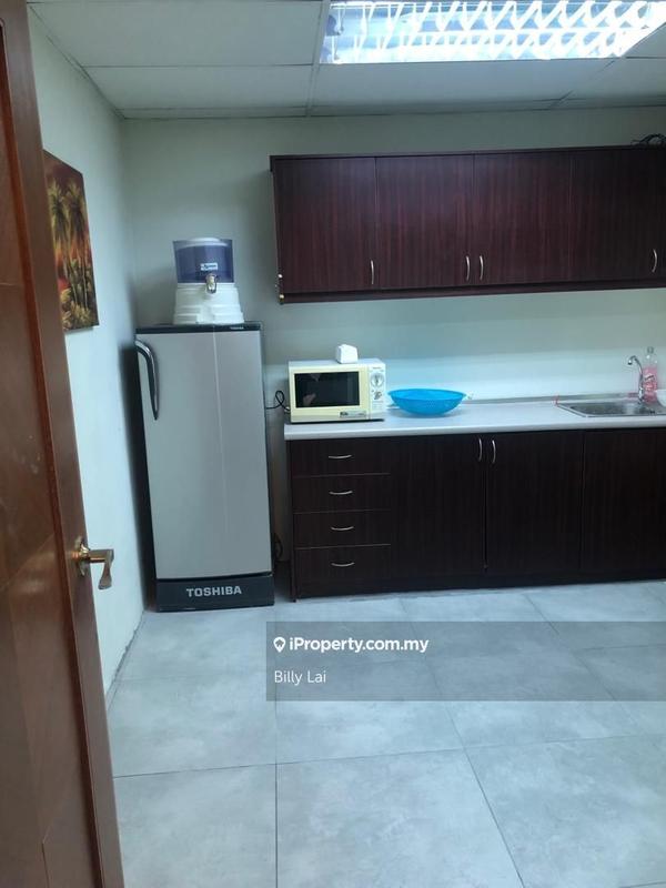 Pejabat untuk Dijual di KLCC, KL City Centre oleh Billy Lai - iProperty.com.my