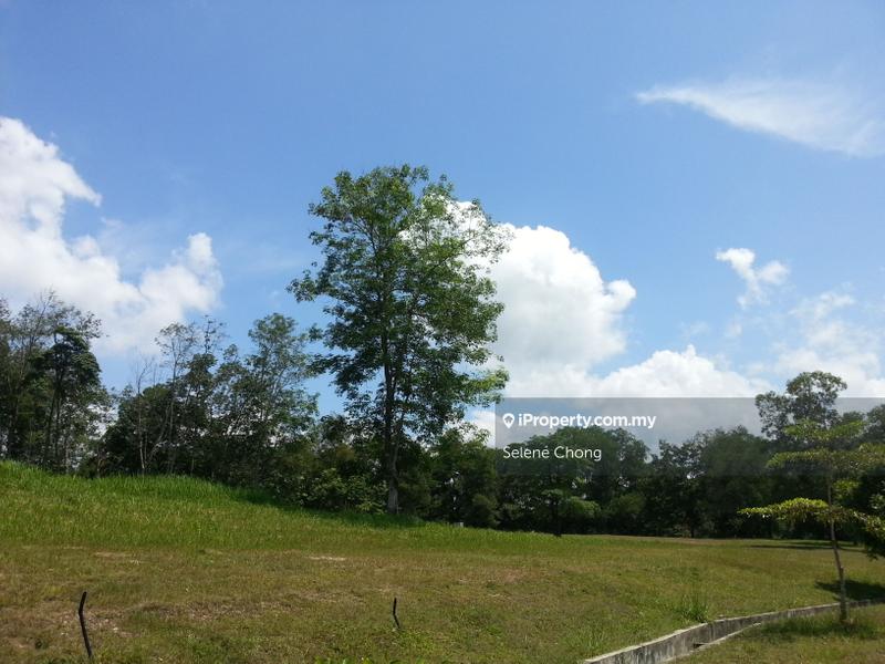 Banglo Tanah untuk Dijual di College Heights Garden Resort, Setul oleh Selene Chong - iProperty.com.my