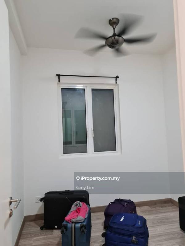 Kediaman Servis untuk Dijual di Southbank Residence oleh Grey Lim - iProperty.com.my