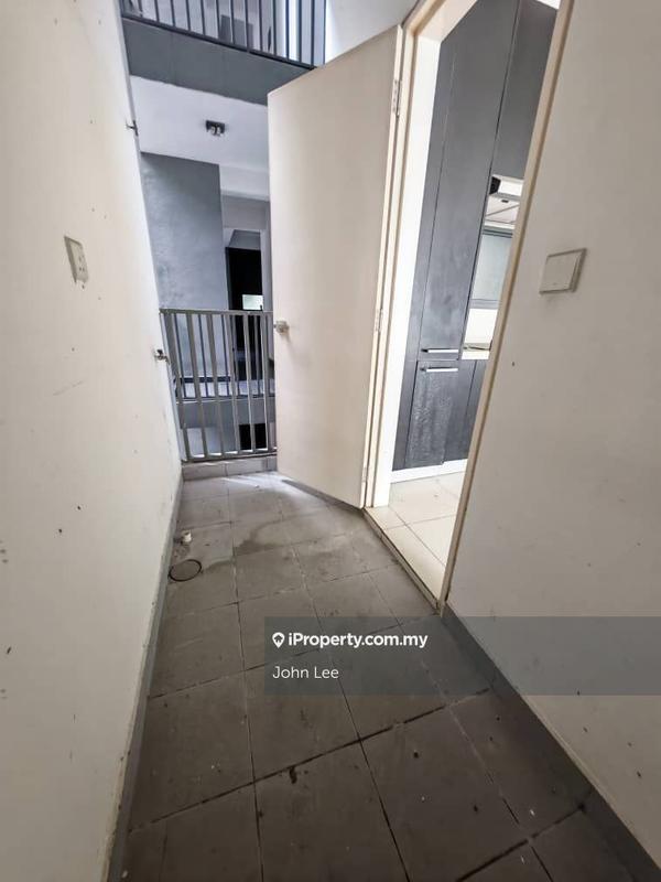 Condominium for Sale in Mirage By The Lake by John Lee - iProperty.com.my
