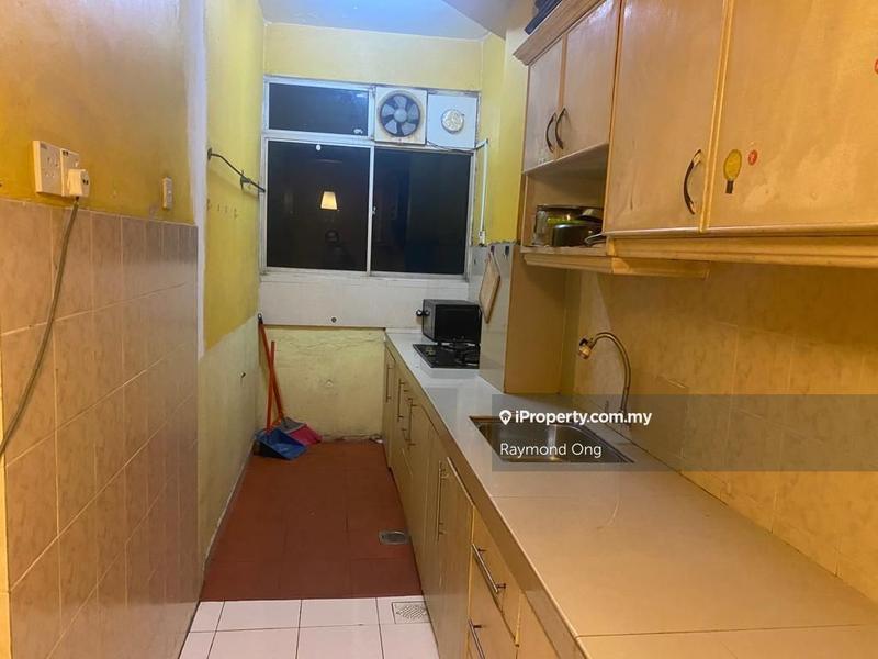 For Sale - Desa Saujana