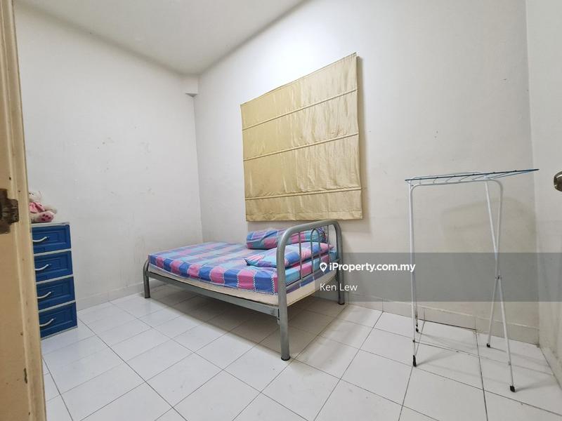 Rumah Berkembar untuk Dijual di Taman Bukit Segar, Cheras oleh Ken Lew - iProperty.com.my