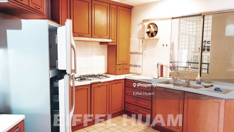 Kondominium untuk Dijual di Diamond Villa Condominium oleh Eiffel Huam - iProperty.com.my