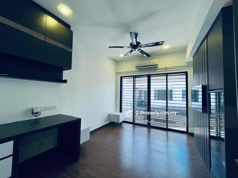 3-storey Terraced House for Sale in Lake Fields, Sungai Besi by Mun Mun - iProperty.com.my