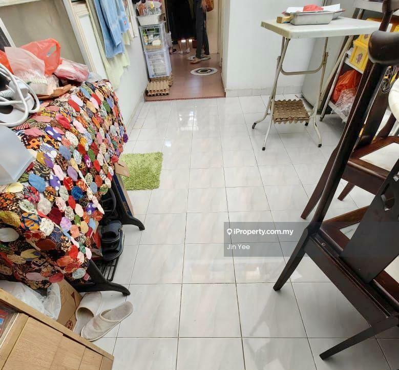 Rumah Teres 1-Tingkat untuk Dijual di Happy Garden, Kuchai Lama oleh Jin Yee - Interior - iProperty.com.my