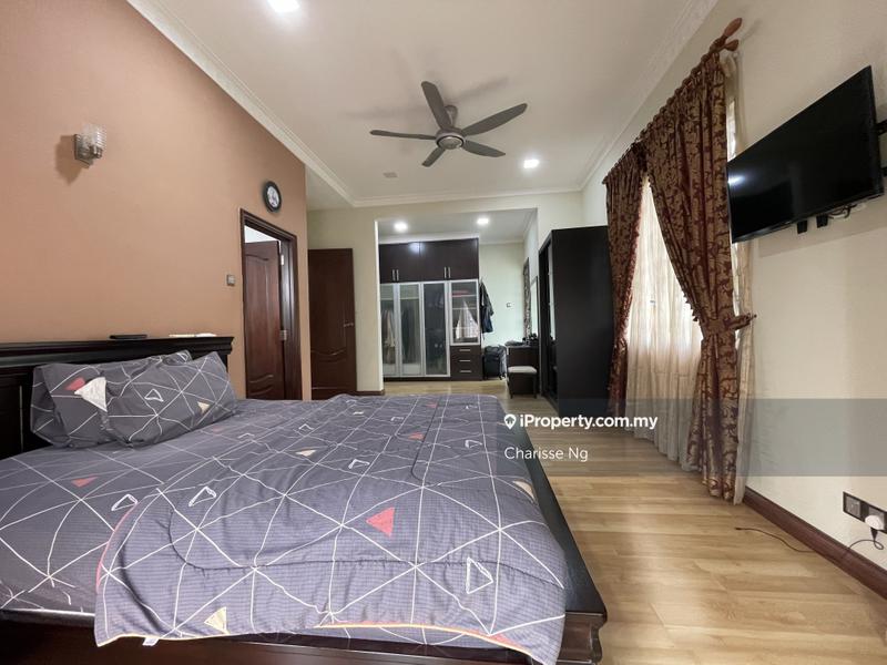 Banglo untuk Dijual di Bukit Suria Garden Village, Bandar Sungai Long oleh Charisse Ng - iProperty.com.my