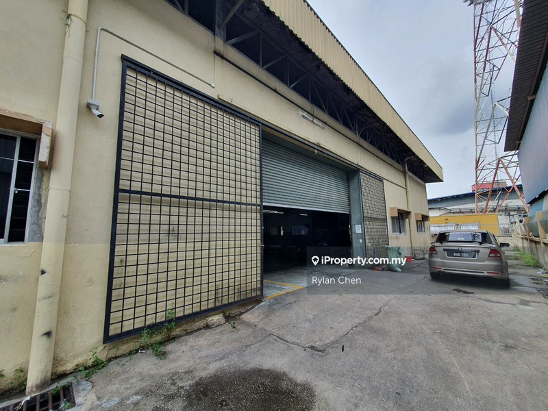 Kilang Berkembar untuk Dijual di Taman Sri Serdang, Seri Kembangan oleh Rylan Chen - iProperty.com.my