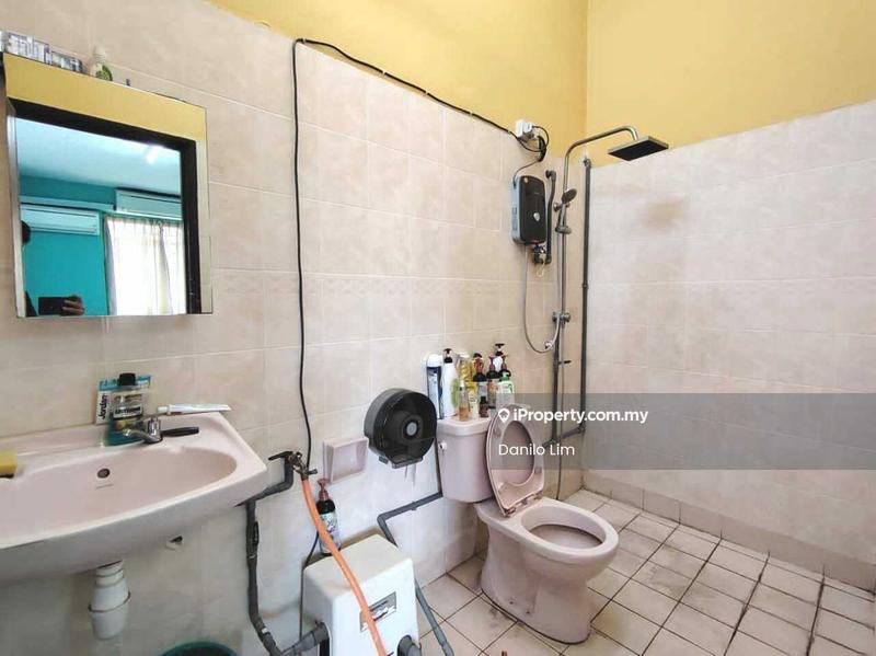 Rumah Teres 2-Tingkat untuk Dijual di Bandar Damai Perdana, Cheras oleh Danilo Lim - Bathroom - iProperty.com.my