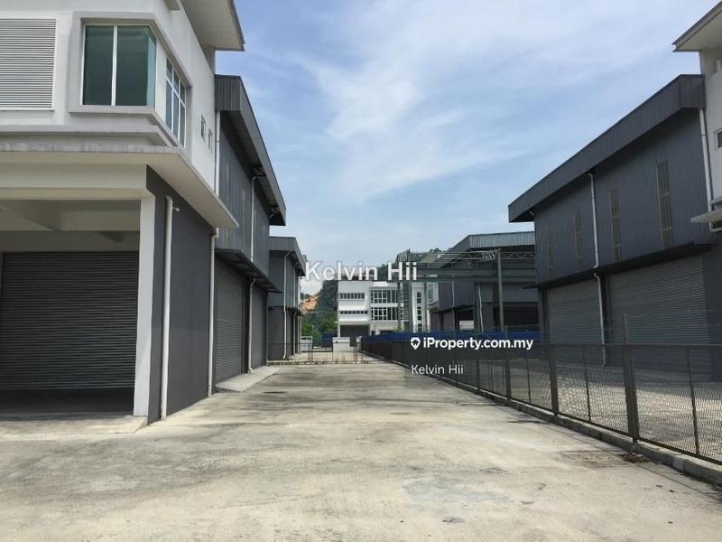 Kilang Berkembar untuk Dijual di Kampung Sungai Lalang, Semenyih oleh Kelvin Hii - iProperty.com.my