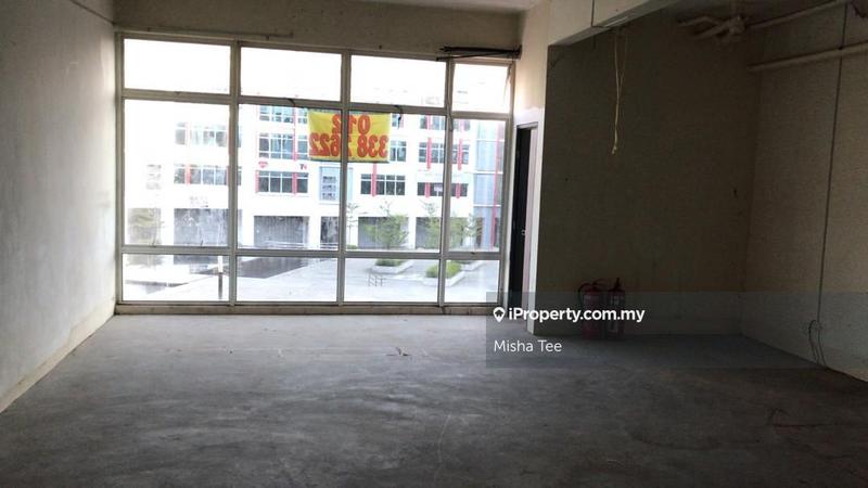 Shop / Office for Sale in Bandar Putra Permai, Seri Kembangan by Misha Tee - iProperty.com.my