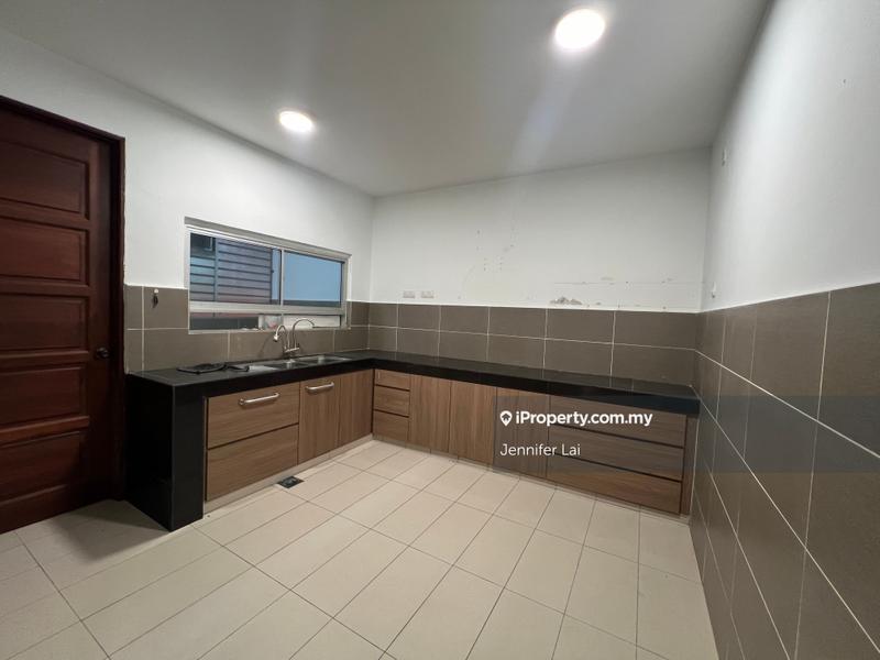 Semi-Detached House for Sale in Seksyen 25, Shah Alam by Jennifer Lai - iProperty.com.my