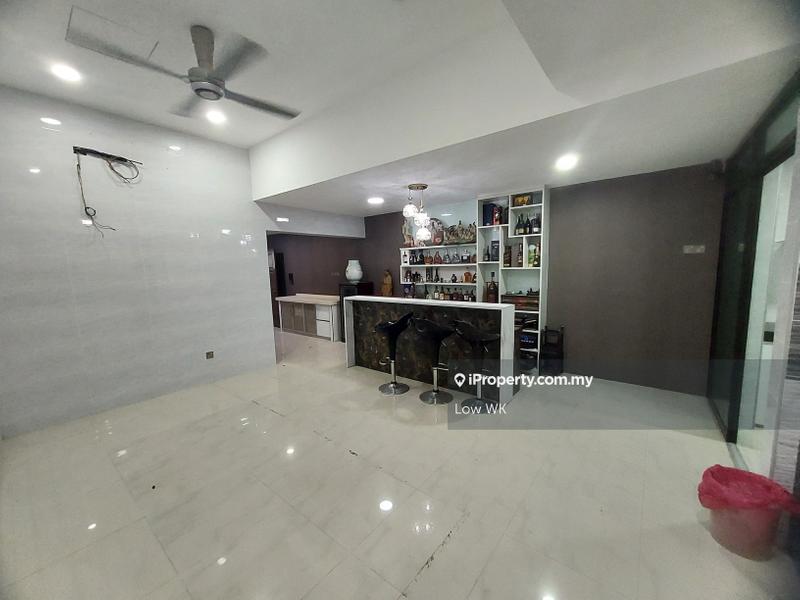 Rumah Teres untuk Dijual di Happy Garden, Kuchai Lama oleh Low WK - iProperty.com.my