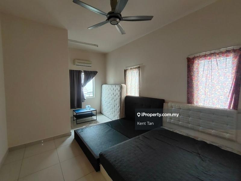 Rumah Berangkai 2.5 Tingkat untuk Dijual di Suria Tropika, Seri Kembangan oleh Kent Tan - iProperty.com.my