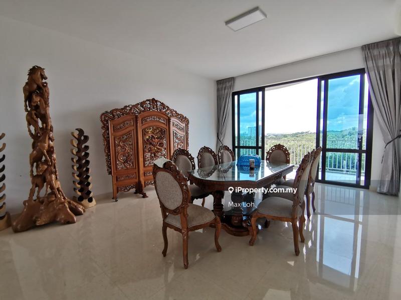 For Sale - Straits View 18