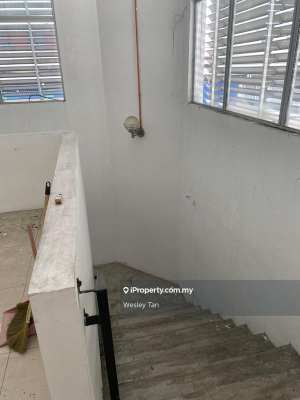 Warehouse for Sale in zhvbi, Bachang by Wesley Tan - iProperty.com.my