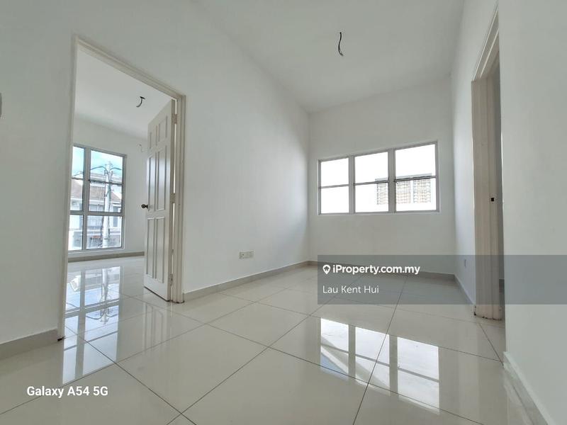 2-storey Terraced House for Sale in Taman Dato Demang, Seri Kembangan by Lau Kent Hui - iProperty.com.my