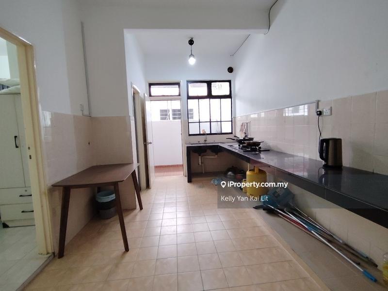 Rumah Teres 2-Tingkat untuk Dijual di Bandar Bukit Tinggi, Klang oleh Kelly Yan Kai Lit - iProperty.com.my