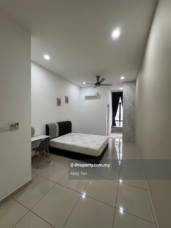 Rumah Teres untuk Disewa di Lunaria Resort Home, Bandar Sri Sendayan oleh Abby Tan - iProperty.com.my