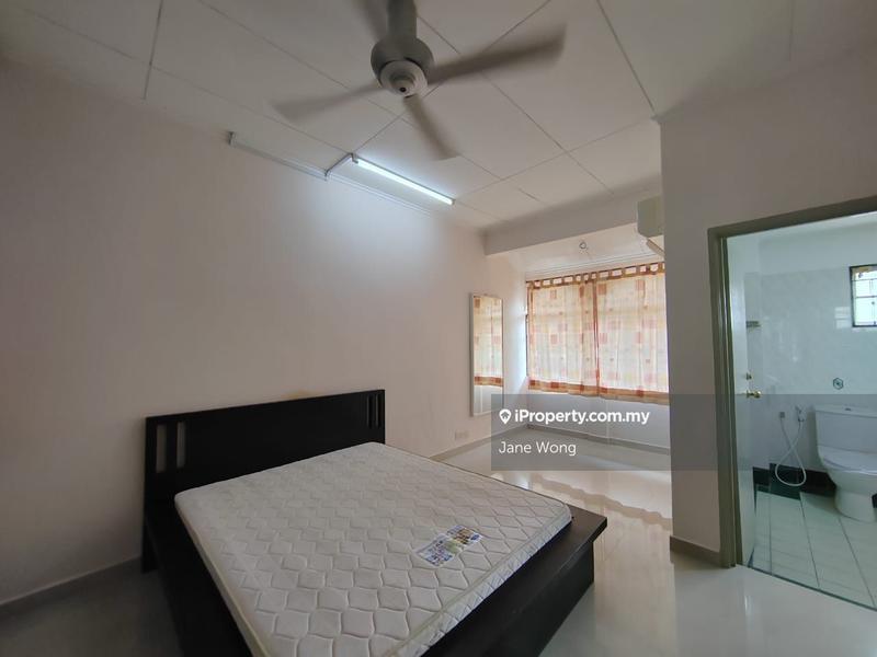 2-storey Terraced House for Sale in Dataran Ara Damansara, Ara Damansara by Jane Wong - iProperty.com.my